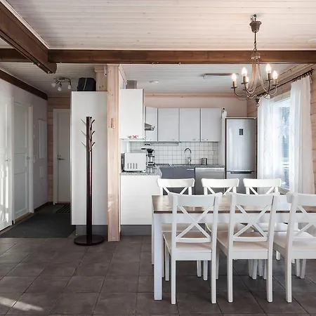 Pyry Ja Tuisku Alpehytte *